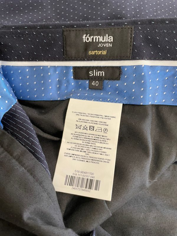 Traje de Formula Joven