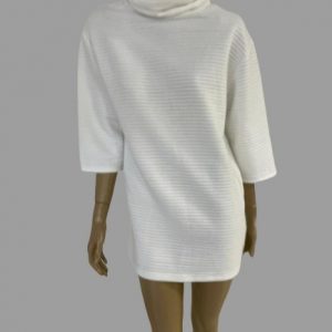 Vestido / Suéter Zara