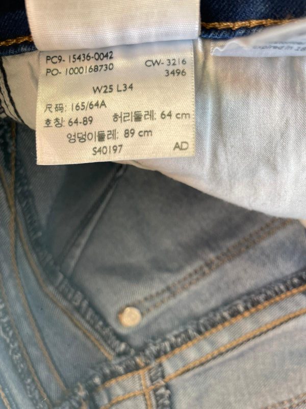 Pantalón Levi's Low Rise Ref.10026