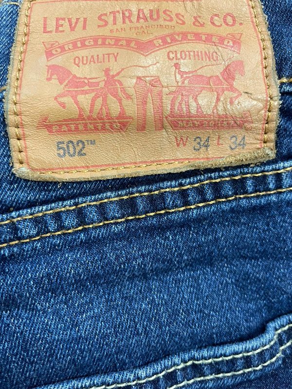 Pantalón Levi's 502 Ref.10051