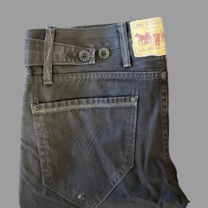 Pantalón Levi's 513 Ref.10015
