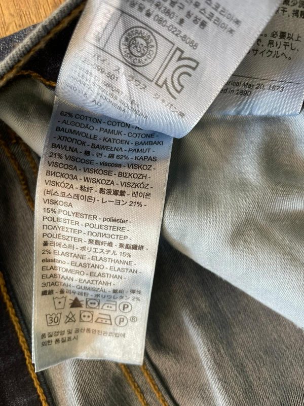 Pantalón Levi's 315 Ref.10086