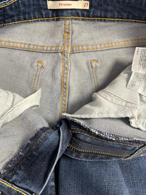 Pantalón Levi's 711 Ref.10133