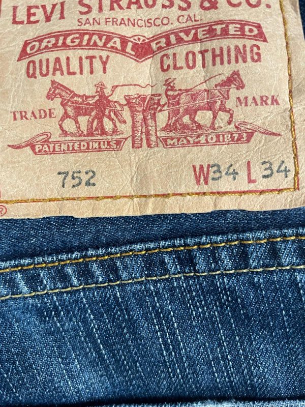 Pantalón Levi's 752 Ref.10155