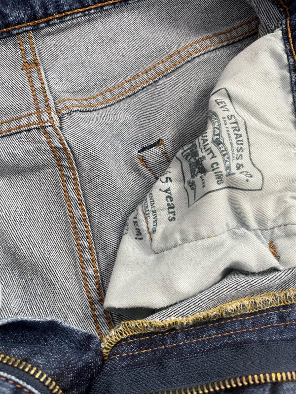 Pantalón Levi's 502 Ref.10179