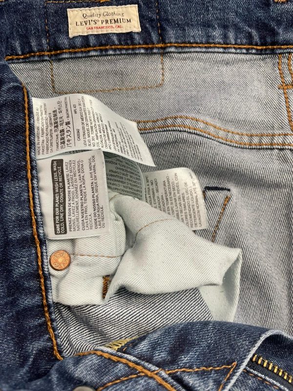 Pantalón Levi's 502 Ref.10179