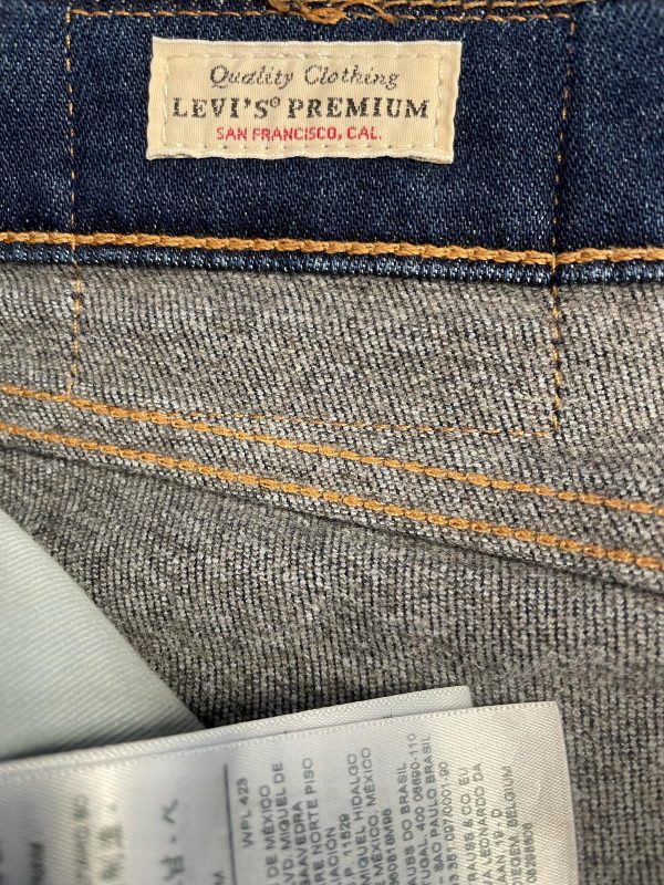 Pantalón Levi's 511 Ref.10180