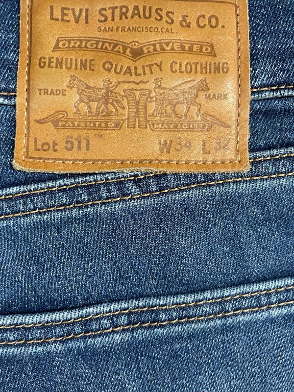 Pantalón Levi's 511 Ref.10180